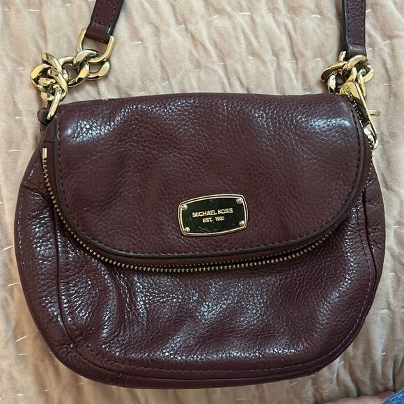 Michael Kors Dark Purple leather small Shoulder Bag - Picture 2 of 10